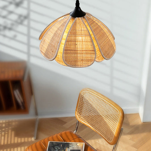 Flower-Shaped Natural Rattan Bedside Pendant Light