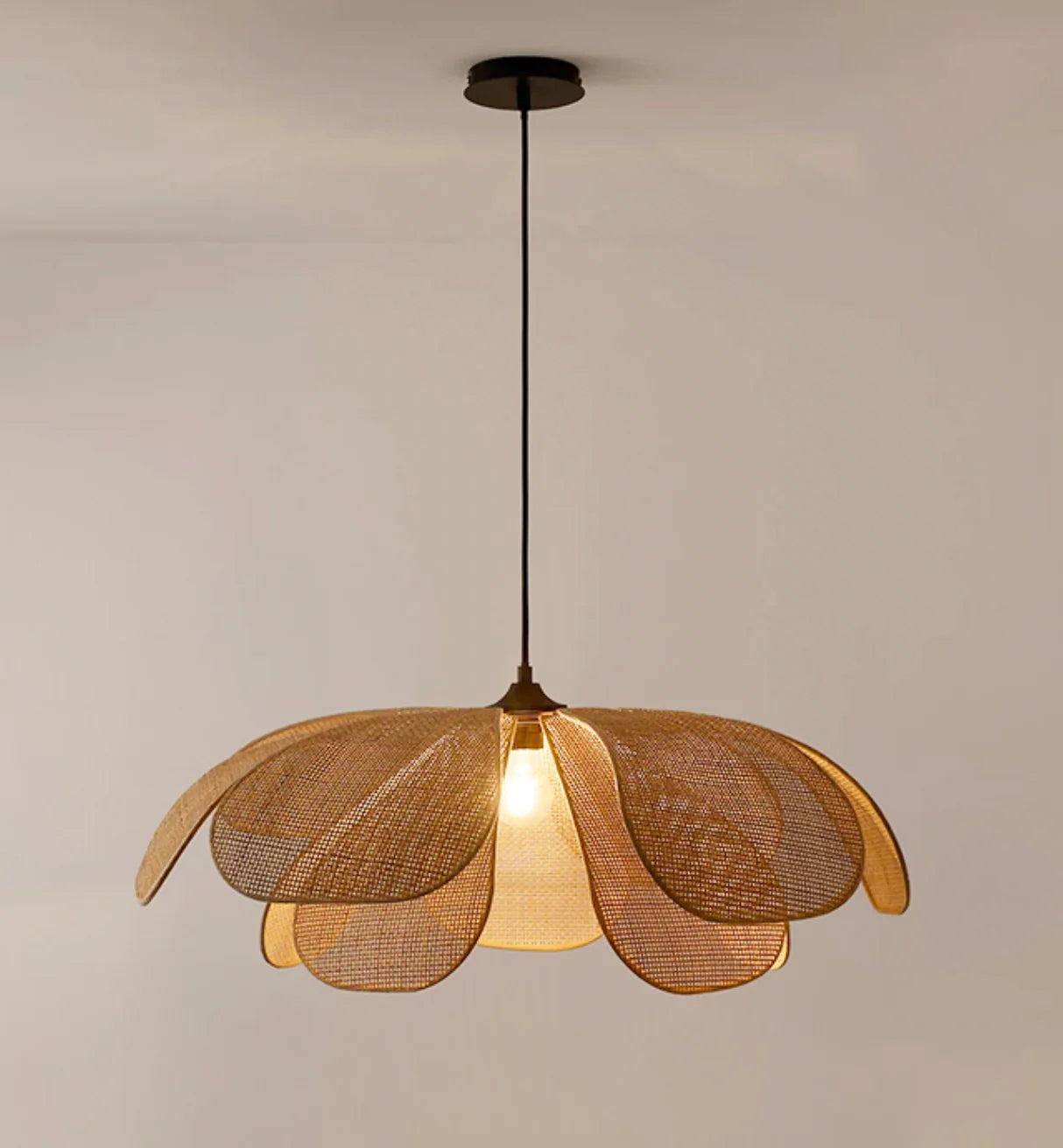 Cefalu rattan flower pendant light