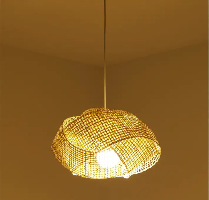 Chaner Single Bamboo Pendant Light Woven Shade Light Effect